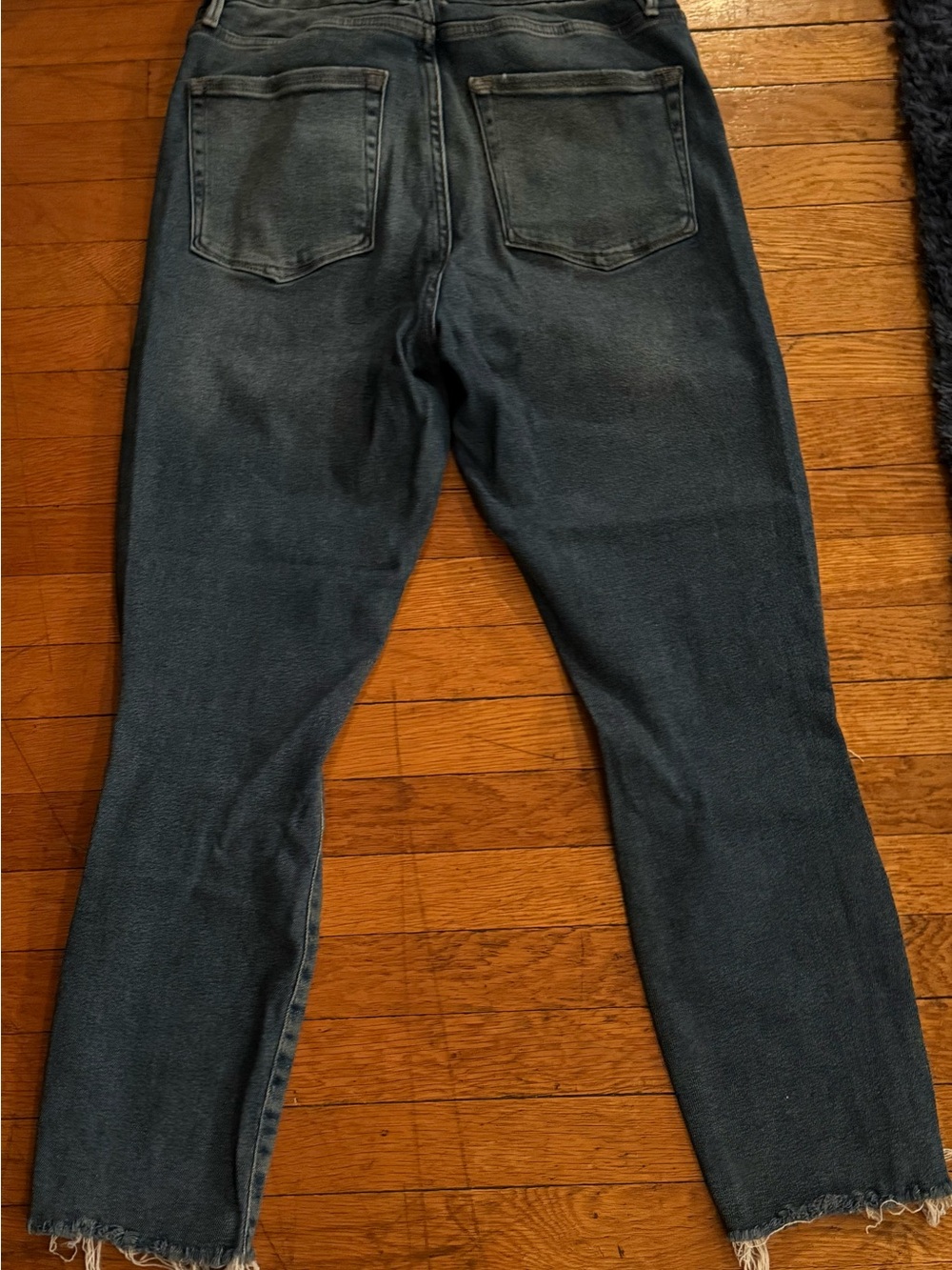Good American Denim Jeans - Picture 2 of 3
